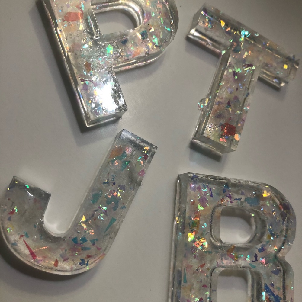 Aurora Rainbow Confetti Custom Letter Keychain - Picture 6 of 17